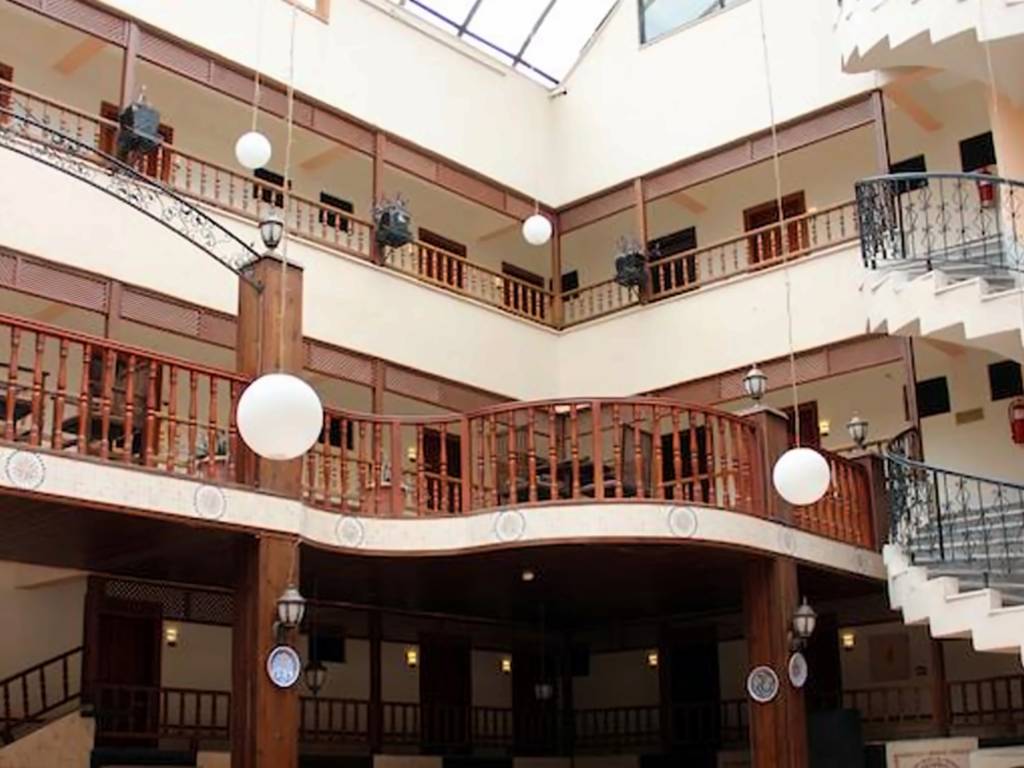 OZCAN BEACH HOTEL 3★