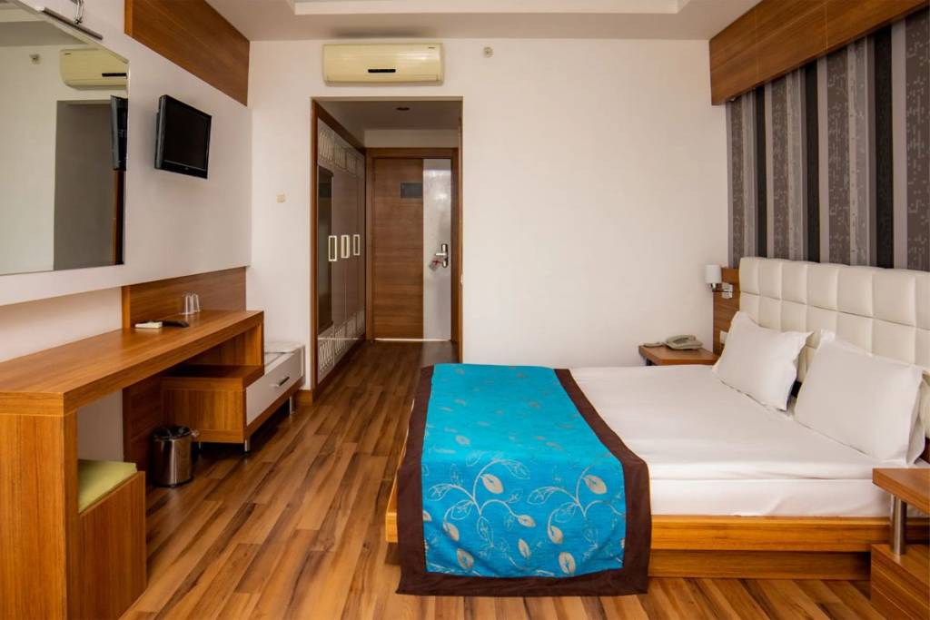 AMON HOTELS (tikai pieaugušajiem, +16) 4★