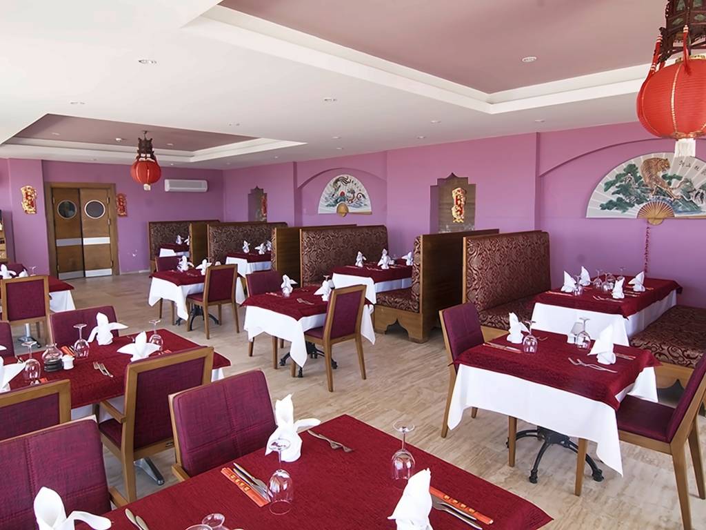 SEALIGHT RESORT HOTEL 5★