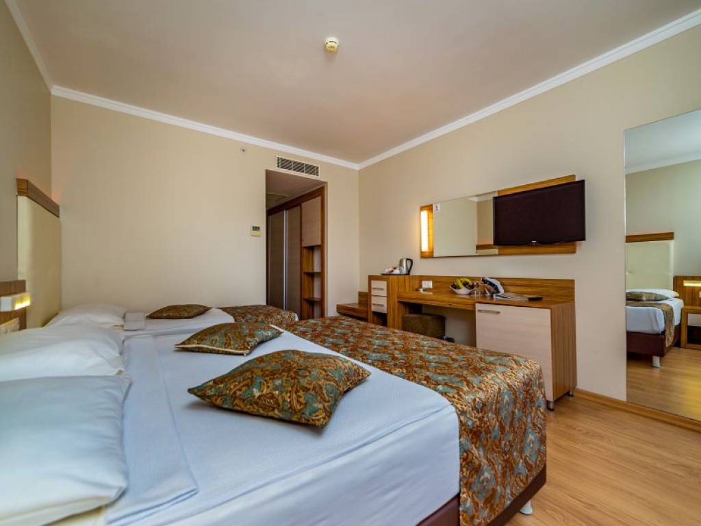 CALIMERA HANE GARDEN RESORT 5★