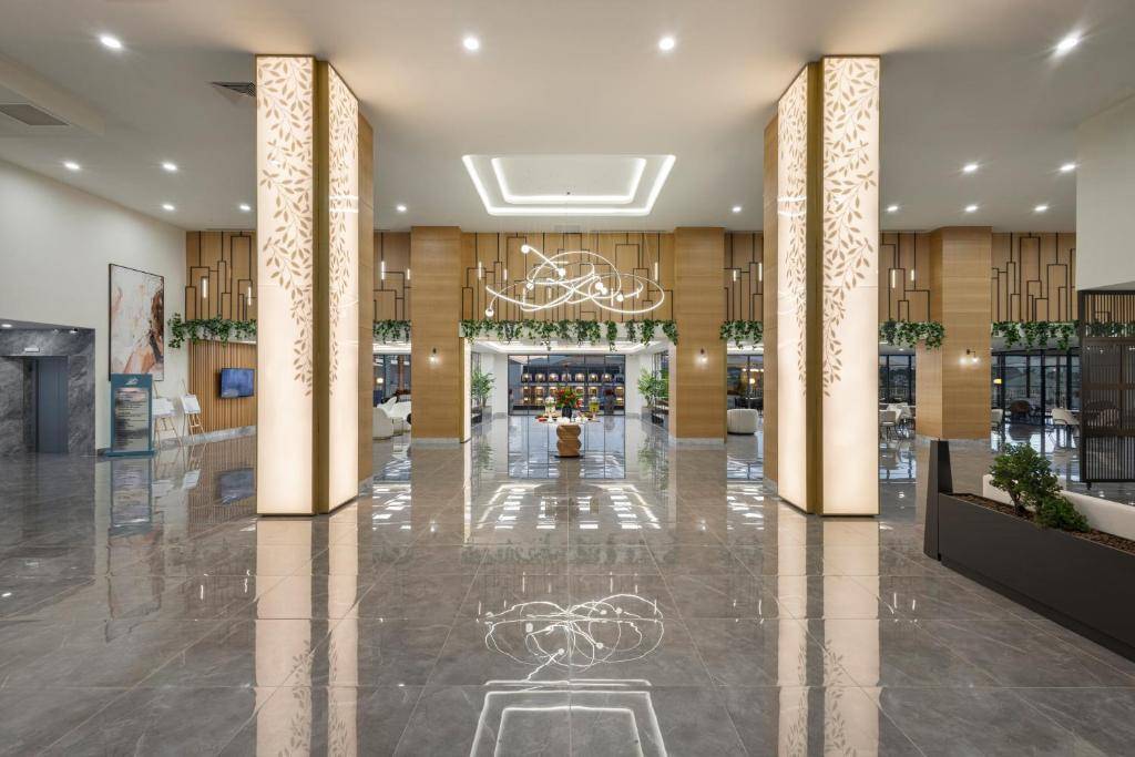 ARCANUS TRENDLINE RESORT SIDE 5★