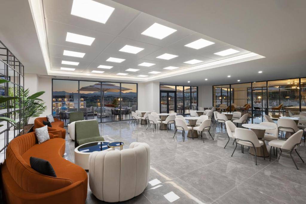 ARCANUS TRENDLINE RESORT SIDE 5★