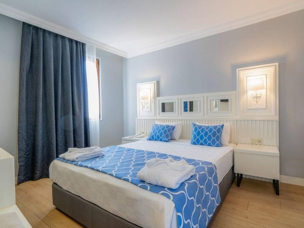 SELECTUM COLOURS SIDE (EX. EUPHORIA BARBAROS) 5★