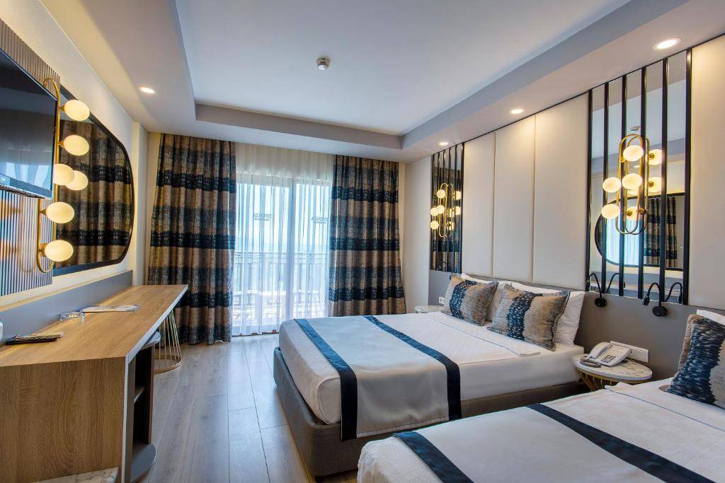 EFTALIA AQUA RESORT 5★