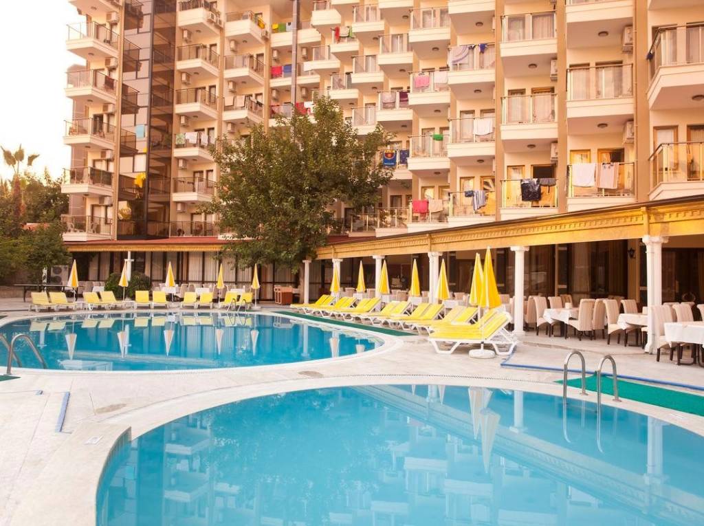 MONTE CARLO HOTEL 4★