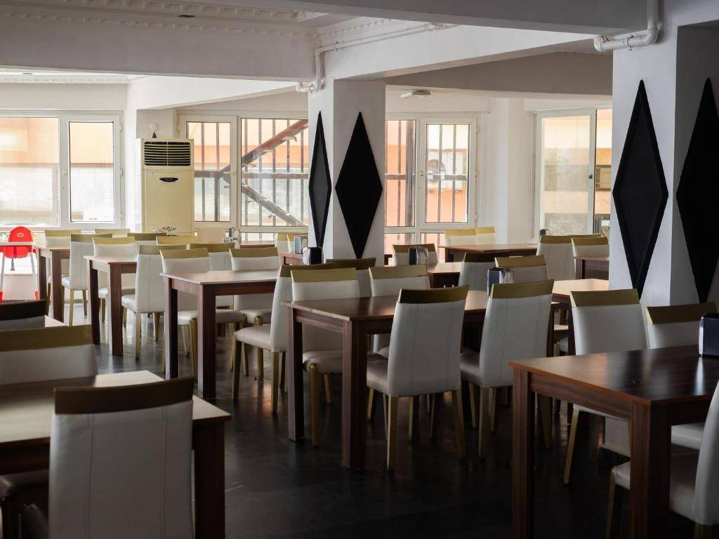 SUN FIRE BEACH HOTEL 4★