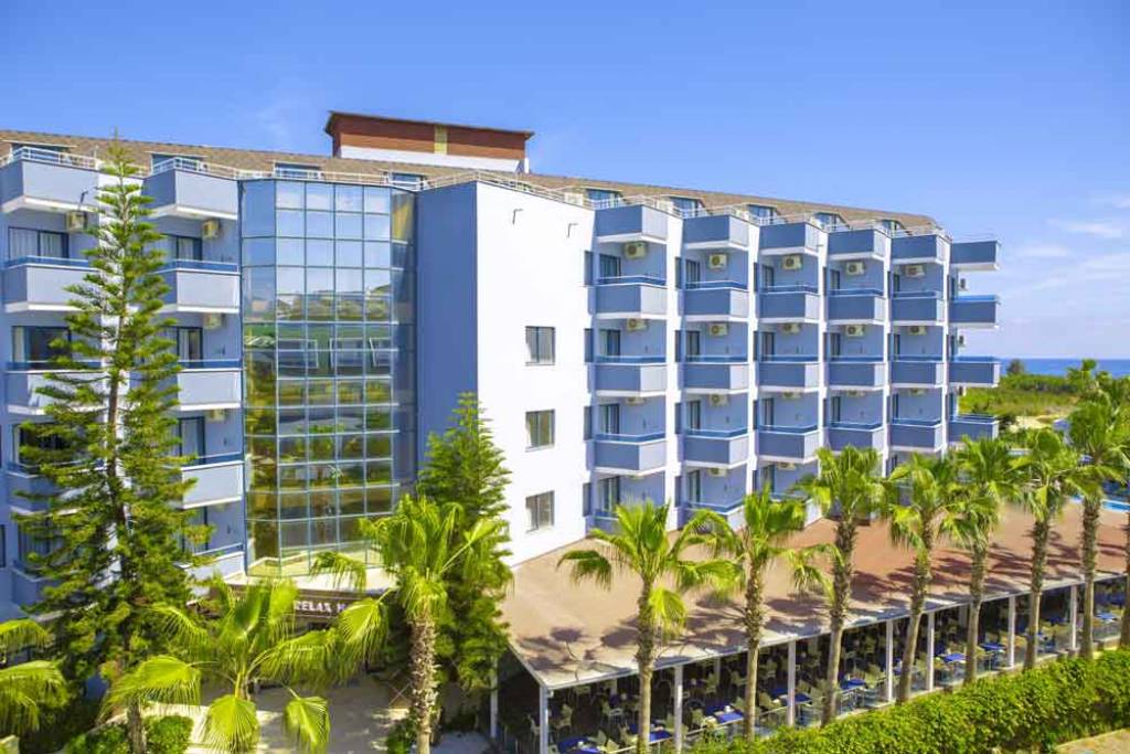 CARETTA RELAX HOTEL 4★