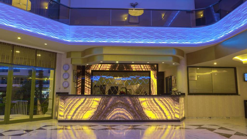 CARETTA RELAX HOTEL 4★