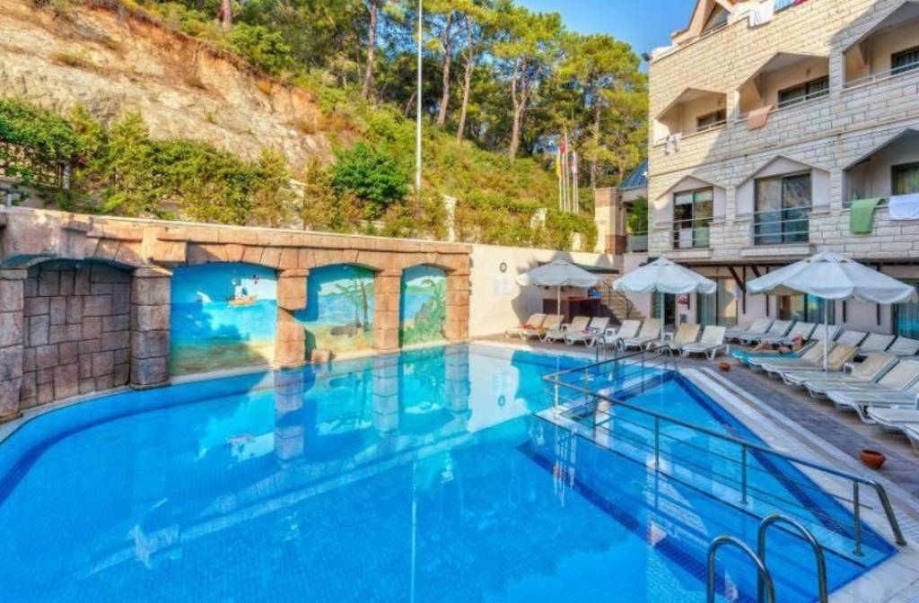 HIMEROS LIFE HOTEL 4★