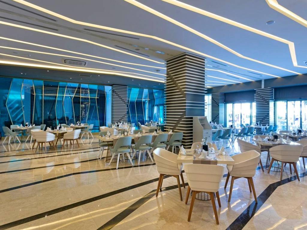 WIND OF LARA HOTEL & SPA 5★