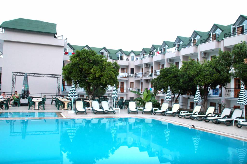 ARES HOTEL KEMER 4★