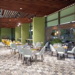 NIRVANA COSMOPOLITAN 5★