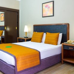 QUEENS PARK RESORT GOYNUK 5★