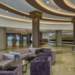 GREEN MAX BY FM MANAGEMENT HOTEL 5★