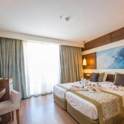 ADELLA SIDE HOTEL 4★