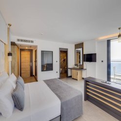 SIGNATURE BLUE RESORT KUSADASI 5★