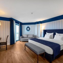 RUBI PLATINUM SIGN 5★