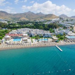 ARMONIA HOLIDAY VILLAGE & SPA 5★