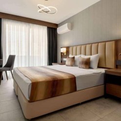 DAYS INN BY WYNDHAM APART HTL 4★