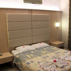 OZCAN BEACH HOTEL 3★