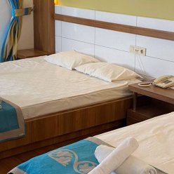 LUCA BEACH HOTEL 4★