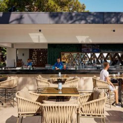 ROBINSON CAMYUVA (tikai pieaugušajiem) 5★