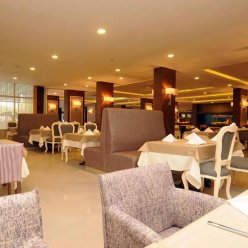 INSULA RESORT & SPA 5★