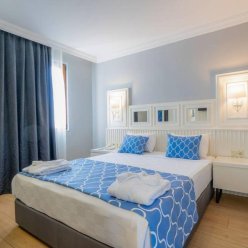 SELECTUM COLOURS SIDE (EX. EUPHORIA BARBAROS) 5★