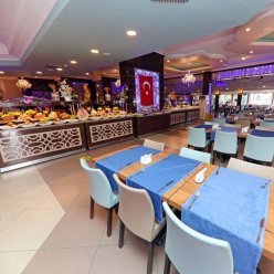 CLUB CARETTA BEACH 4★ 