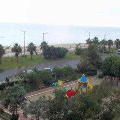 KLEOPATRA ALIS  3★