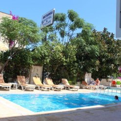 BRITANNIA HOTEL & VILLAS 3★