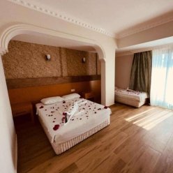 BRITANNIA HOTEL & VILLAS 3★