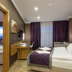 MICHELL HOTEL & SPA (tikai pieaugušajiem, 16+) 5★ 