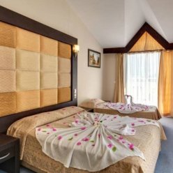 HIMEROS LIFE HOTEL 4★