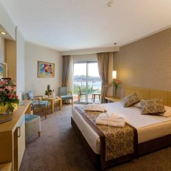 SAPHIR RESORT & SPA 5★