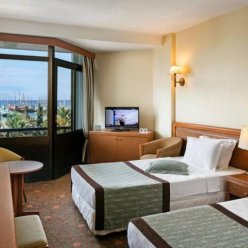 OZKAYMAK MARINA 5★