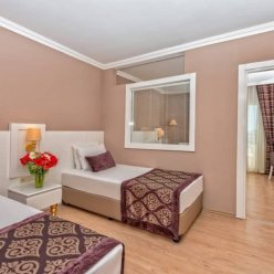 SERENIS SIDE HOTEL 5★