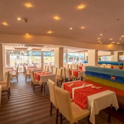 TU CASA GELIDONYA 4★