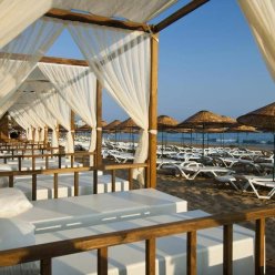 YALIHAN UNA HOTEL 4★