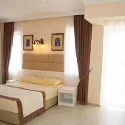 GRAND MIR AMOR HOTEL 4★ 