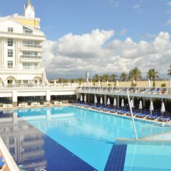 DREAM WORLD RESORT HOTEL & SPA 5★