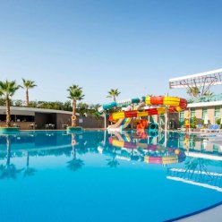 XORIA DELUXE HOTEL 5★