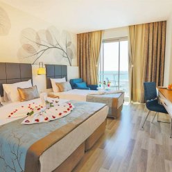 XORIA DELUXE HOTEL 5★