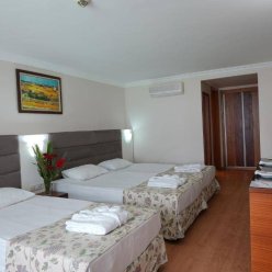 THRONE SEAGATE BELEK HOTEL 5 ★