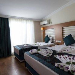 ﻿MAYA WORLD BEACH HOTEL 4★