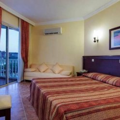 LARISSA SULTAN'S BEACH HOTEL 4★