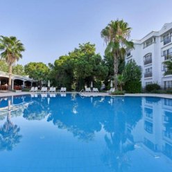 MAYA GOLF HOTEL 4★