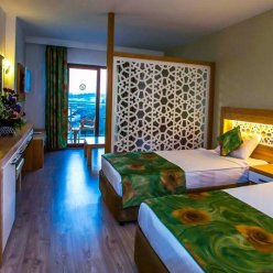 EFTALIA SPLASH RESORT HOTEL 5★