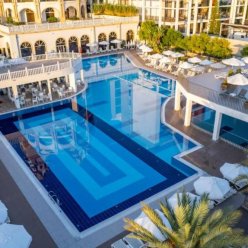 J'ADORE DELUXE HOTEL & SPA 5★