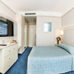 VON RESORT GOLDEN COAST 5★